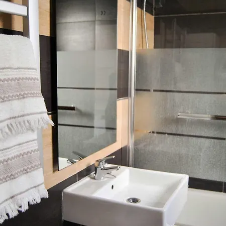 Center - Aloha Apartman Sevilla